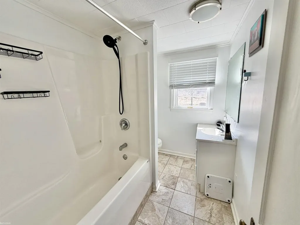607 Maple Street Tawas City City MI 48763
