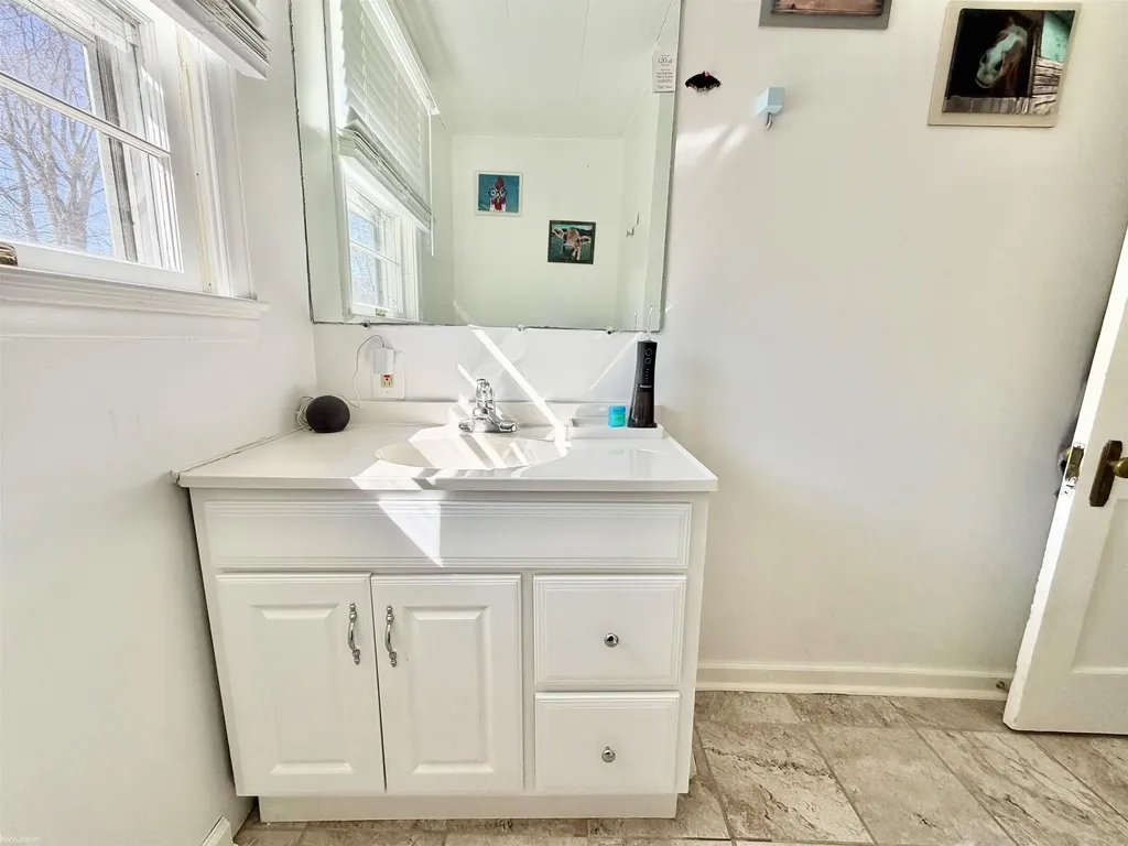 607 Maple Street Tawas City City MI 48763
