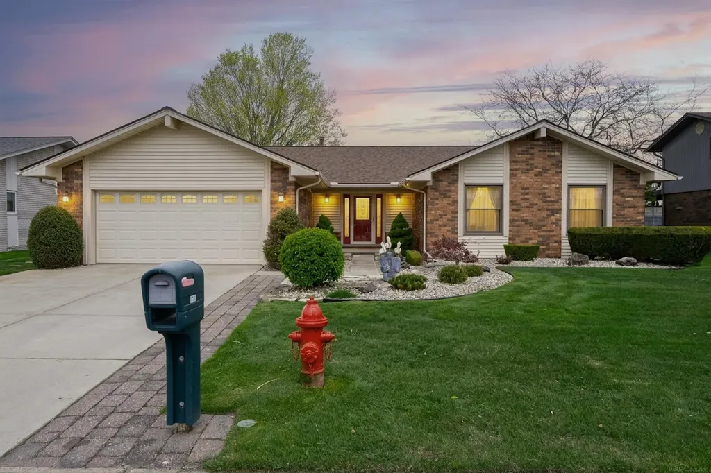 7310 Parklane Street Clay Township MI 48001