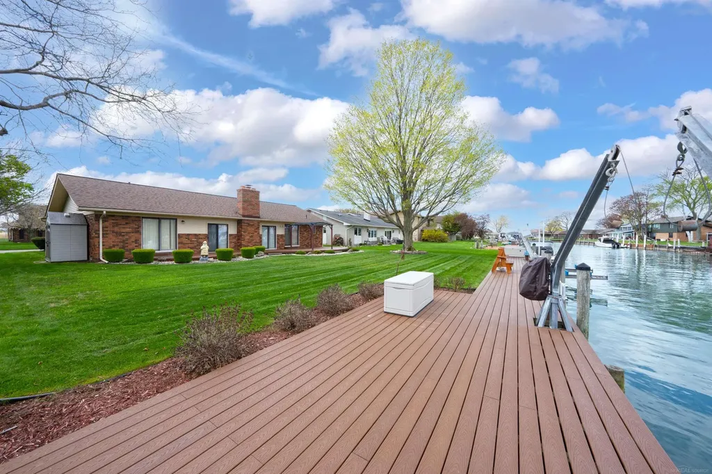 7310 Parklane Street Clay Township MI 48001