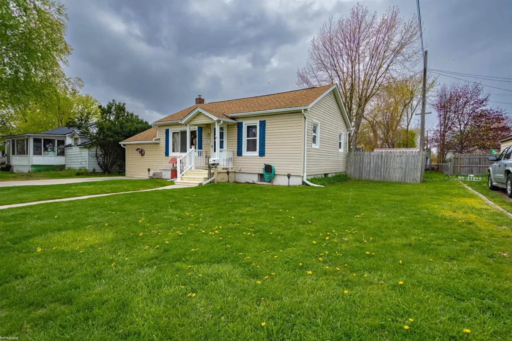 741 17th Street Port Huron City MI 48060
