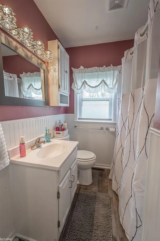 741 17th Street Port Huron City MI 48060