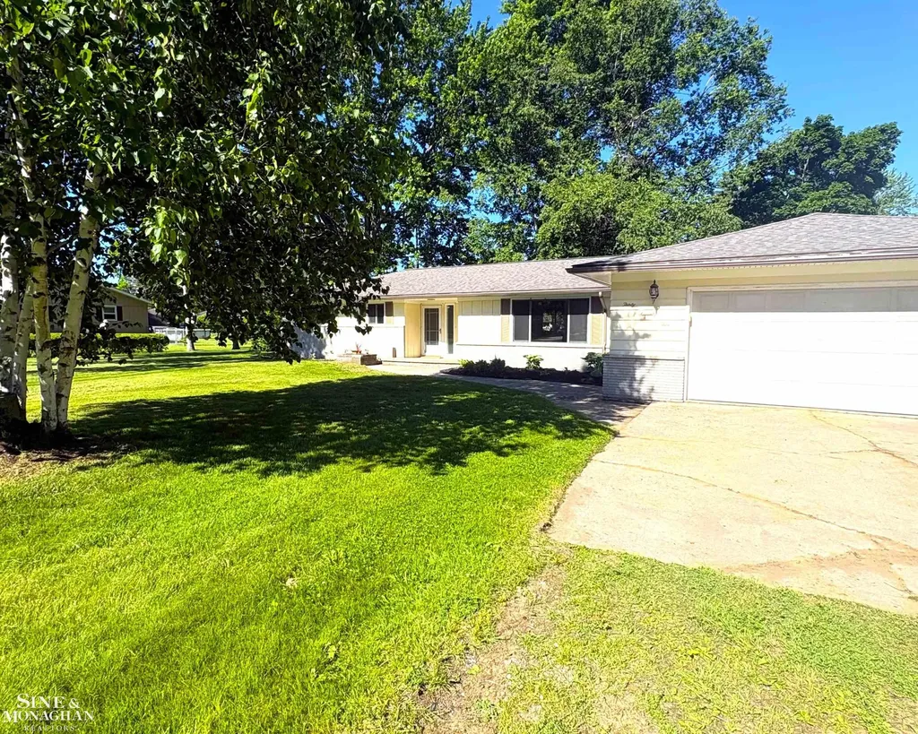 3075 Westcott Drive Port Huron Charter Township MI 48060