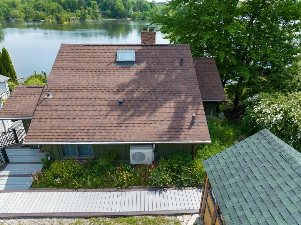 7671 Osborne Drive Millington Village MI 48746
