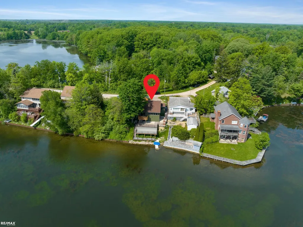 7671 Osborne Drive Millington Village MI 48746