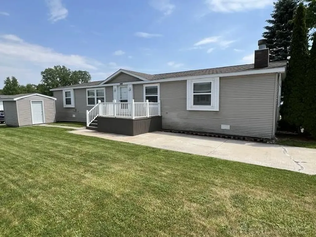 174 Meadow Lane Port Huron Charter Township MI 48060