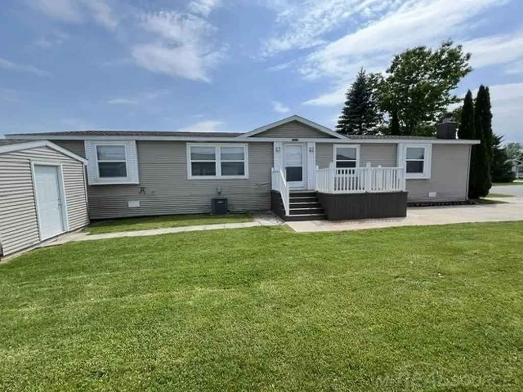174 Meadow Lane Port Huron Charter Township MI 48060