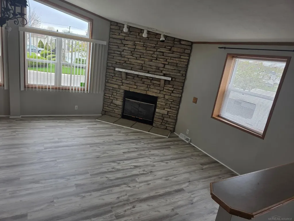174 Meadow Lane Port Huron Charter Township MI 48060