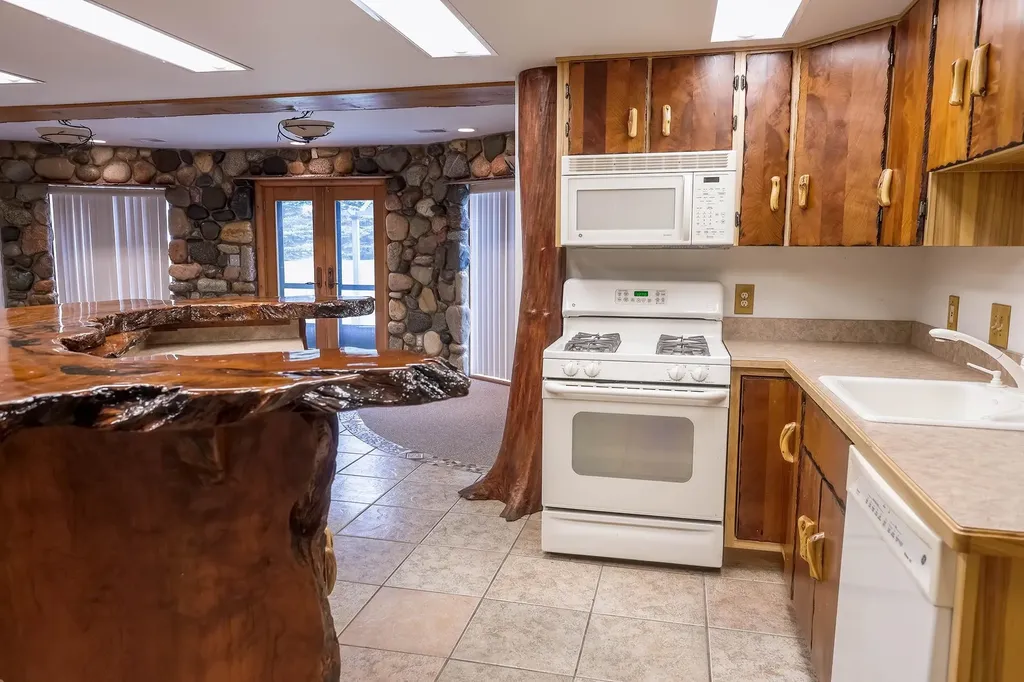 6340 Wolf Road Burnside Township MI 48416