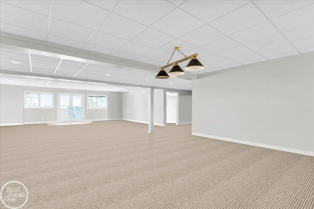 4326 Gratiot Avenue Port Huron City MI 48060