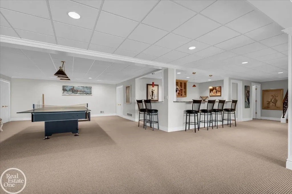 4326 Gratiot Avenue Port Huron City MI 48060
