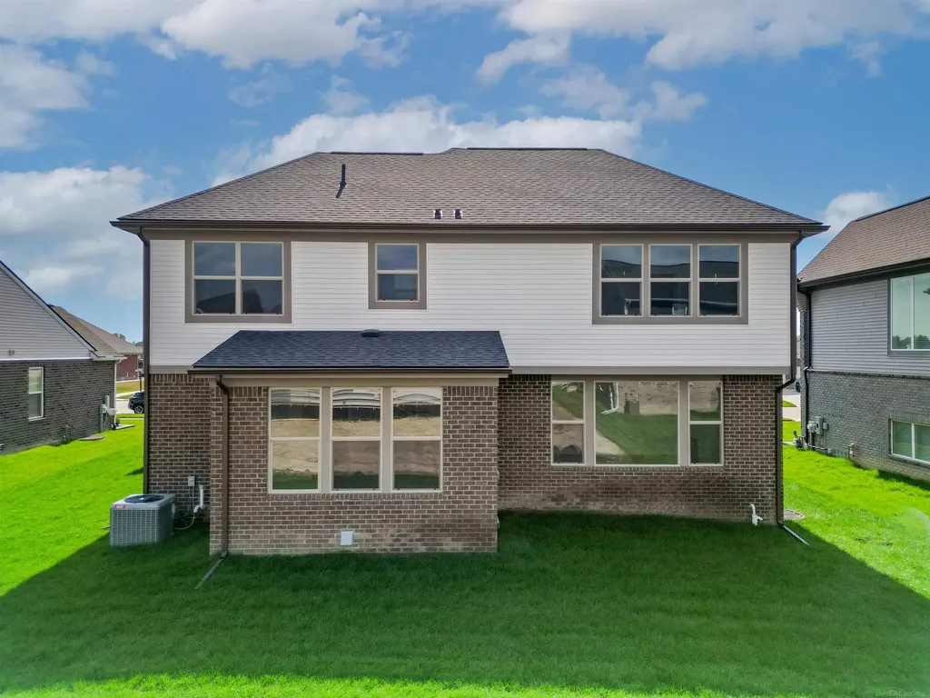 17317 Megan Drive Macomb Township MI 48042