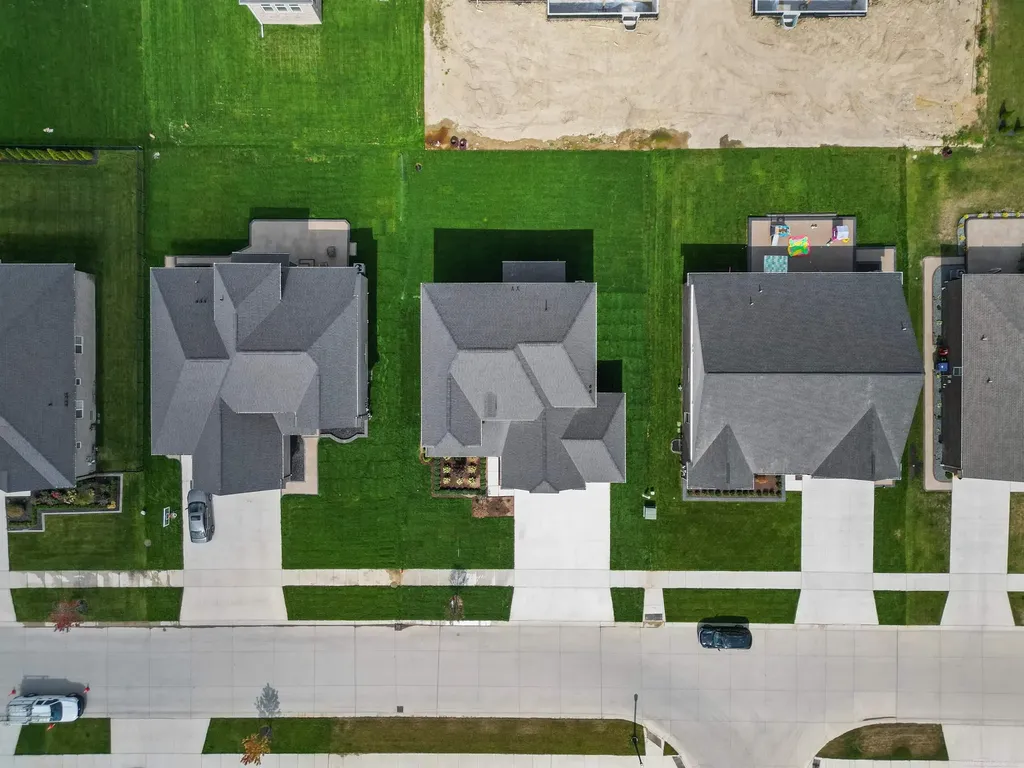 17317 Megan Drive Macomb Township MI 48042