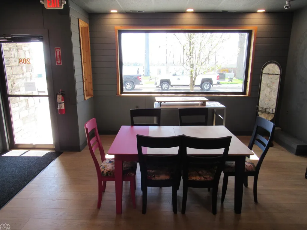 208 S Water Street Marine City City MI 48039