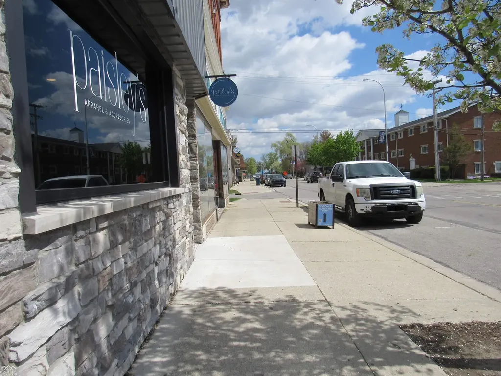 208 S Water Street Marine City City MI 48039
