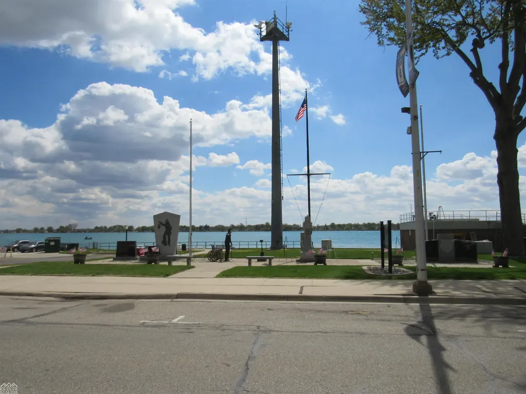 208 S Water Street Marine City City MI 48039