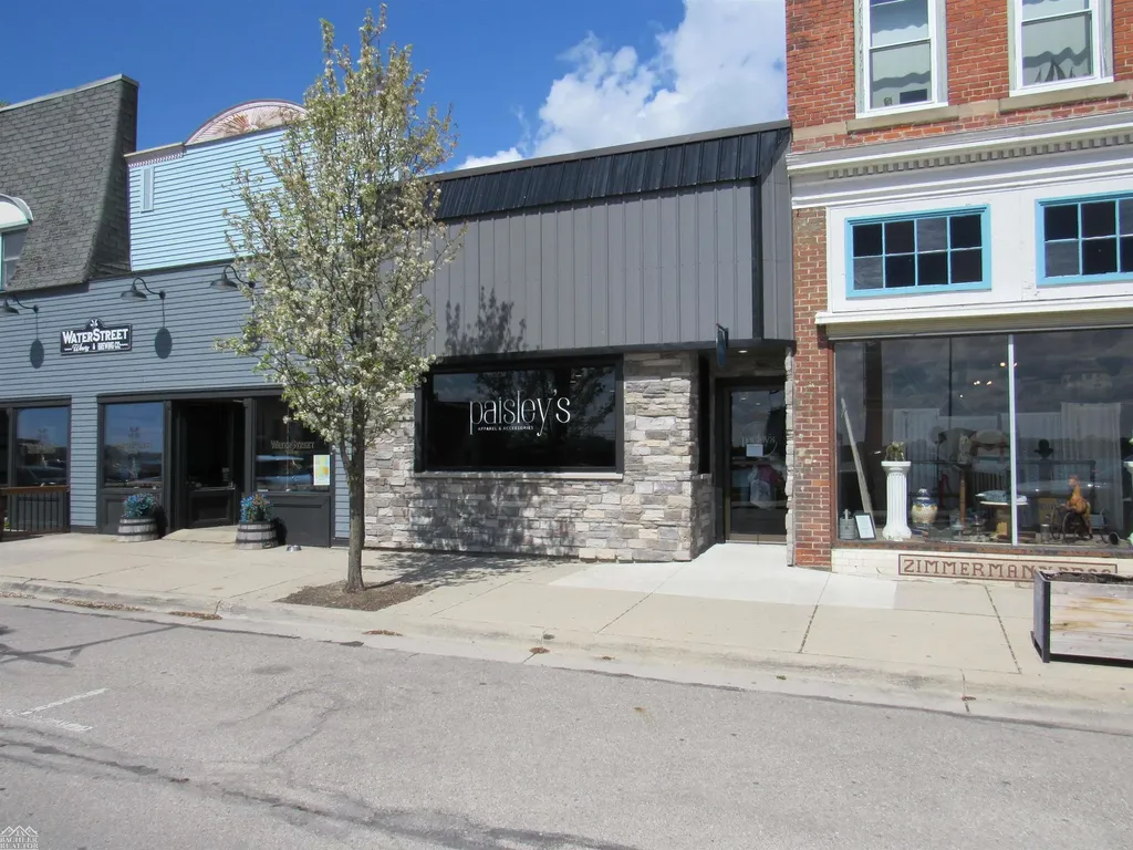 208 S Water Street Marine City City MI 48039