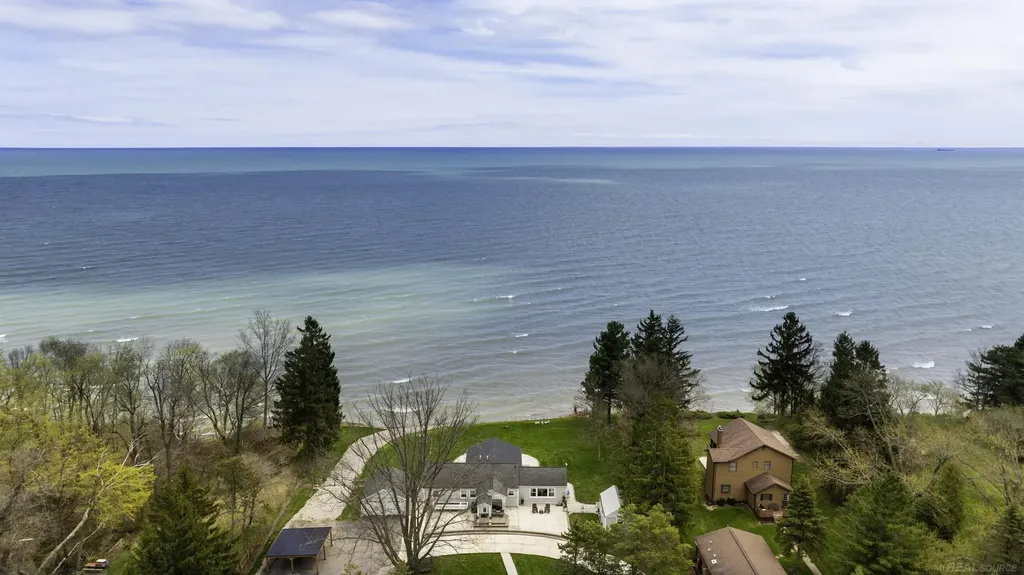 6655 Lakeshore Road Worth Township MI 48450