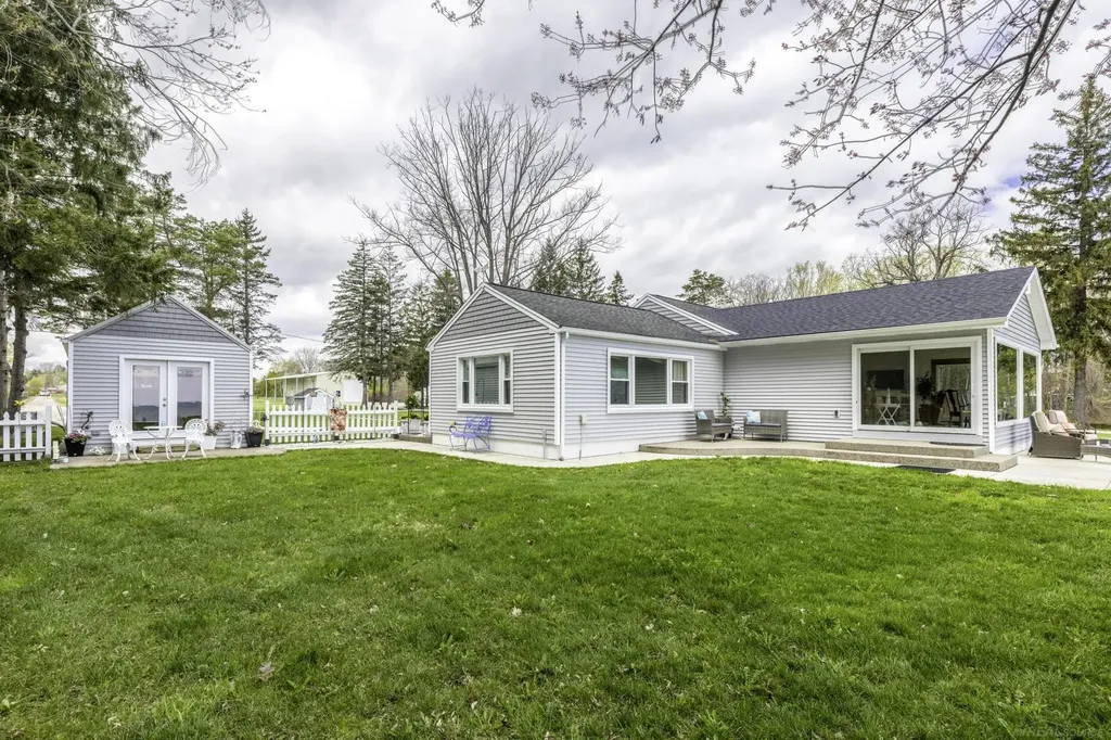 6655 Lakeshore Road Worth Township MI 48450