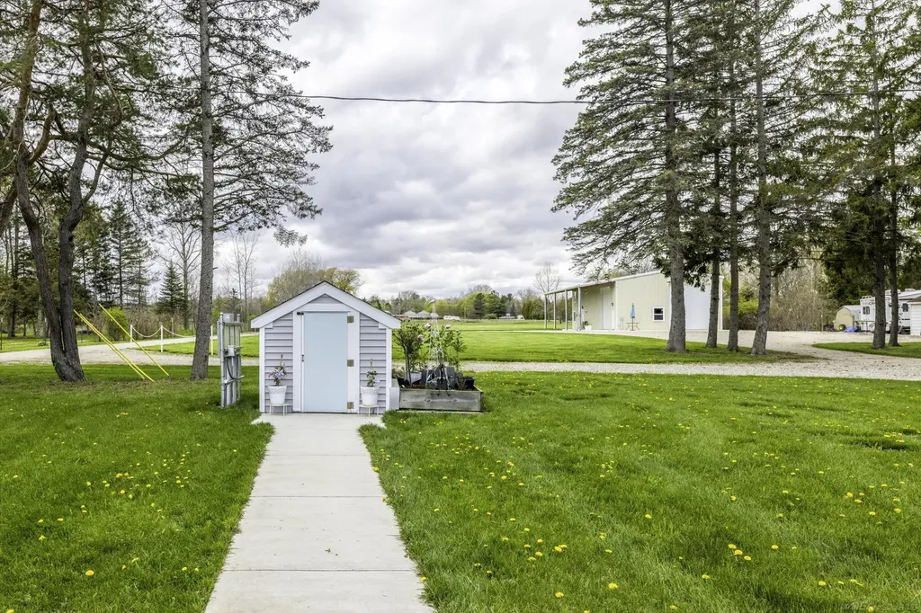 6655 Lakeshore Road Worth Township MI 48450