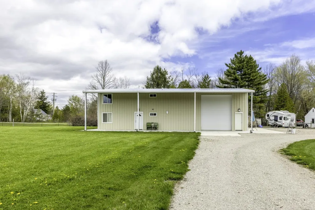 6655 Lakeshore Road Worth Township MI 48450