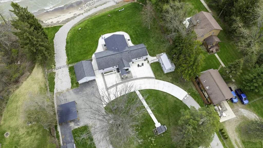 6655 Lakeshore Road Worth Township MI 48450