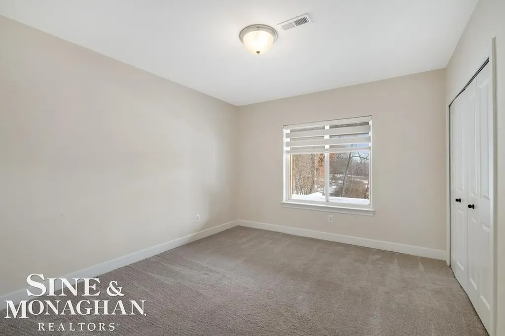 6148 Birchcrest Lane Commerce Charter Township MI 48382