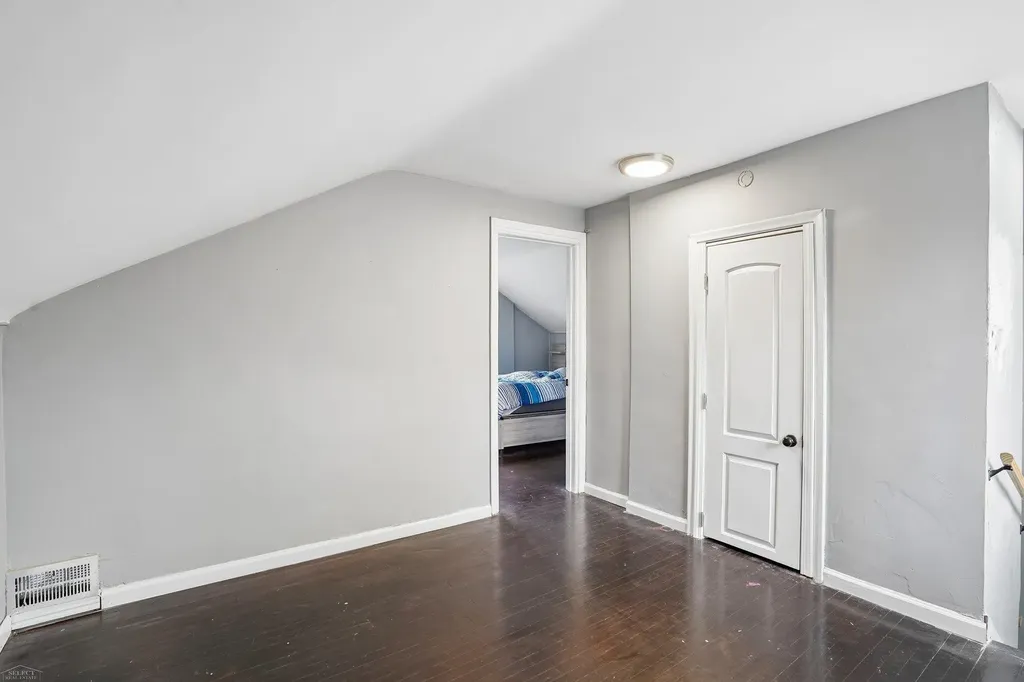 16876 Harlow Street Detroit City MI 48235