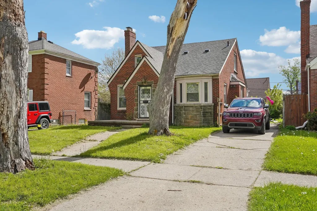 16876 Harlow Street Detroit City MI 48235