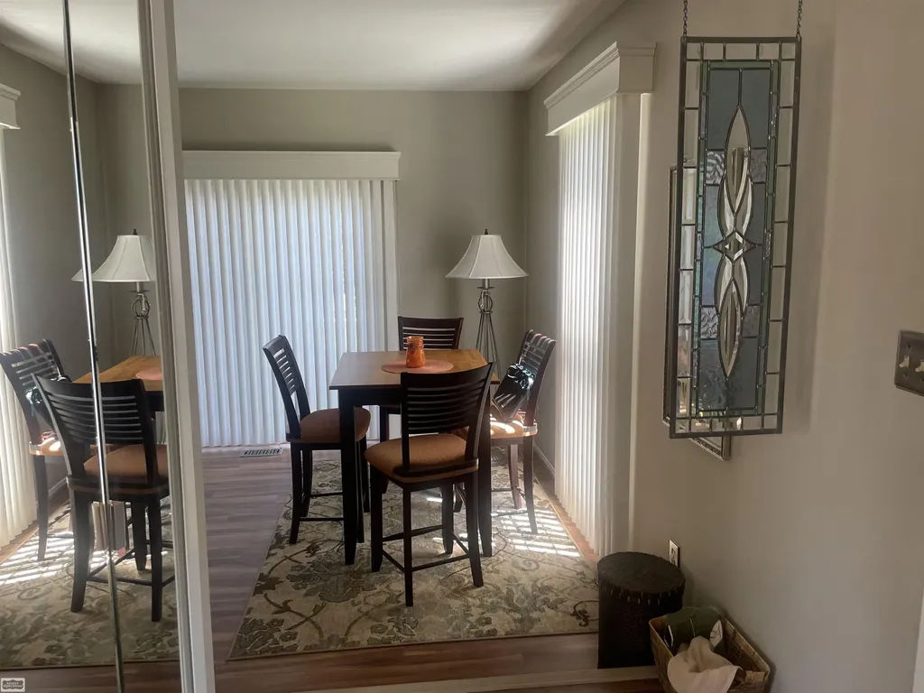1343 Autumn Lane Rochester Hills City MI 48306