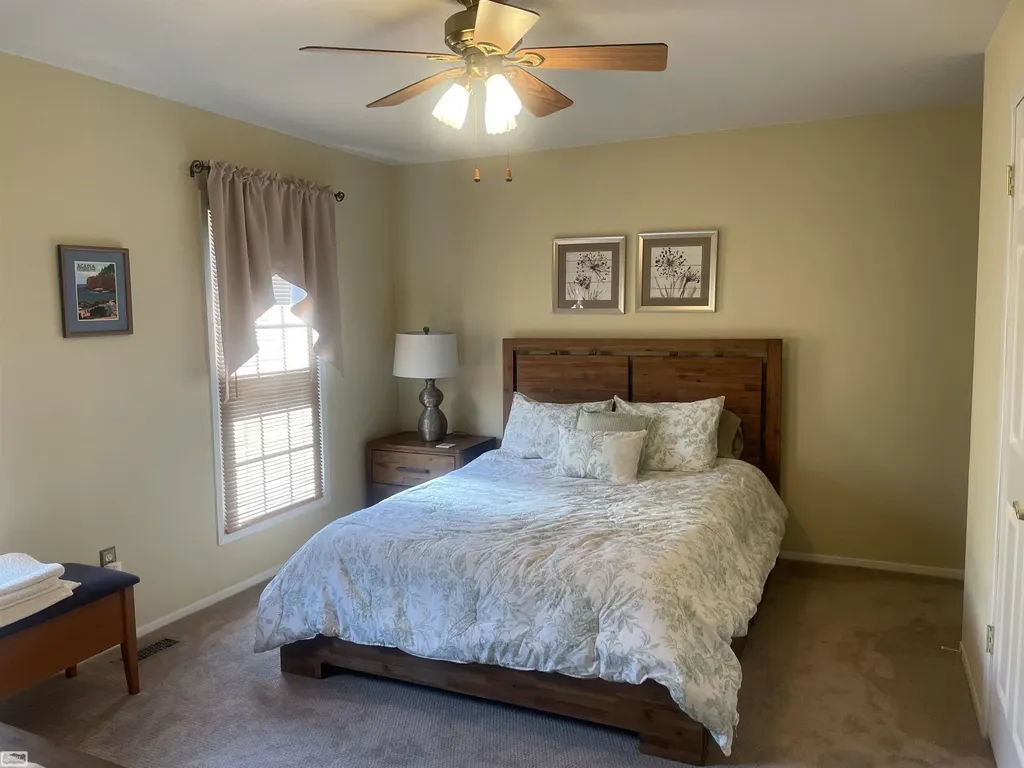 1343 Autumn Lane Rochester Hills City MI 48306