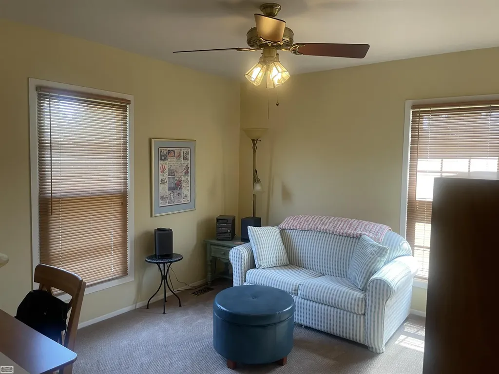 1343 Autumn Lane Rochester Hills City MI 48306