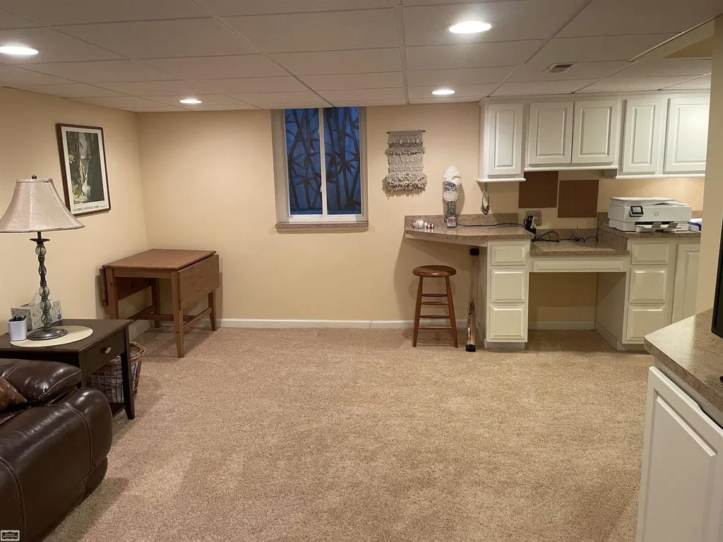 1343 Autumn Lane Rochester Hills City MI 48306