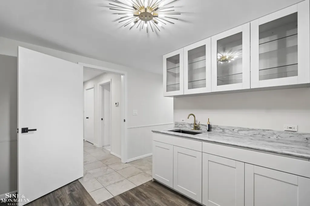 431 Fairlane Drive Traverse City City MI 49684