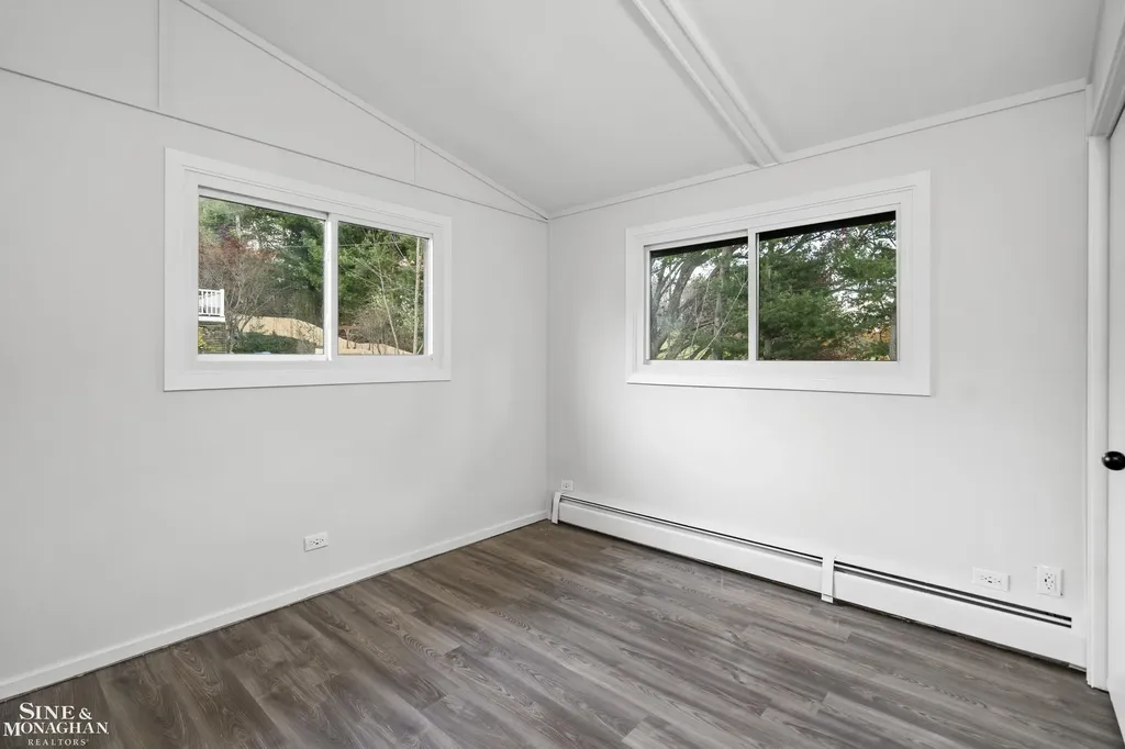 431 Fairlane Drive Traverse City City MI 49684