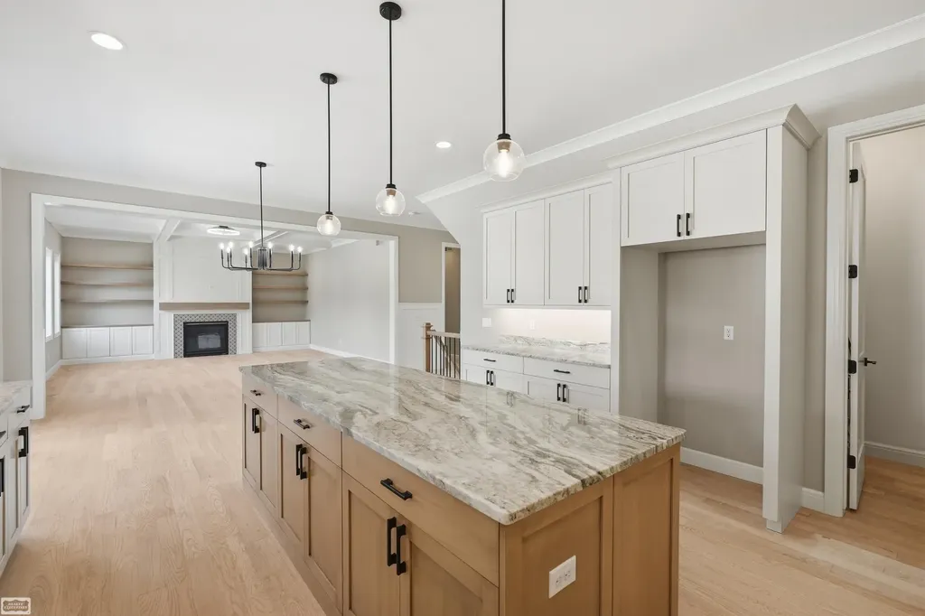 54679 White Pine Lane Shelby Charter Township MI 48315