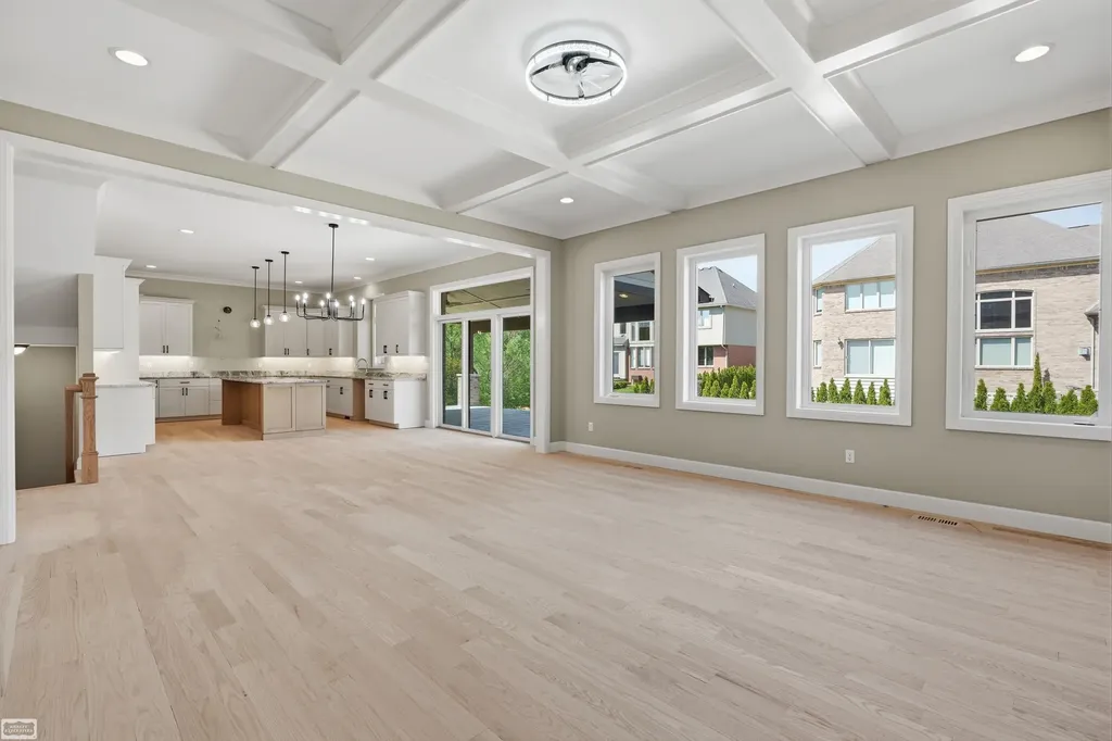 54679 White Pine Lane Shelby Charter Township MI 48315