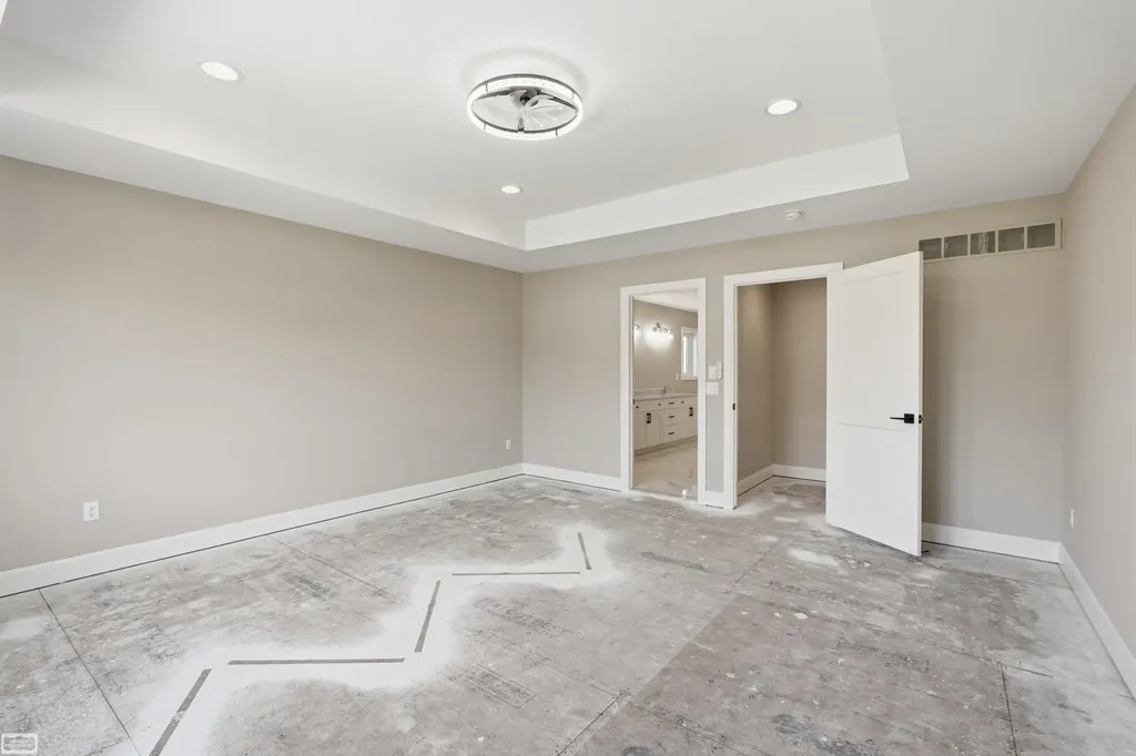 54679 White Pine Lane Shelby Charter Township MI 48315