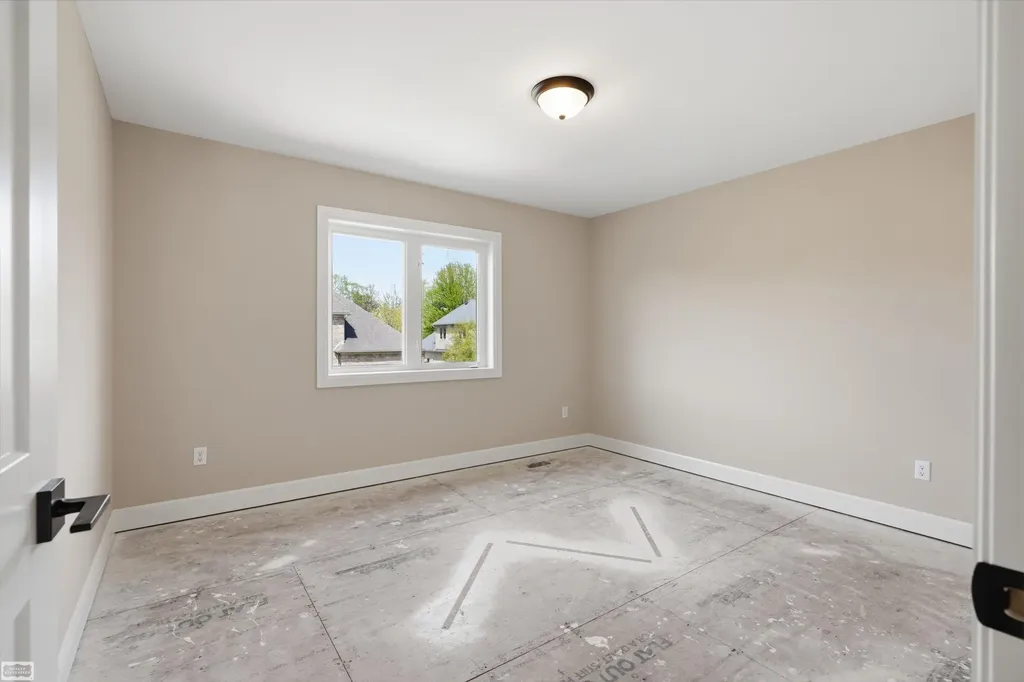 54679 White Pine Lane Shelby Charter Township MI 48315