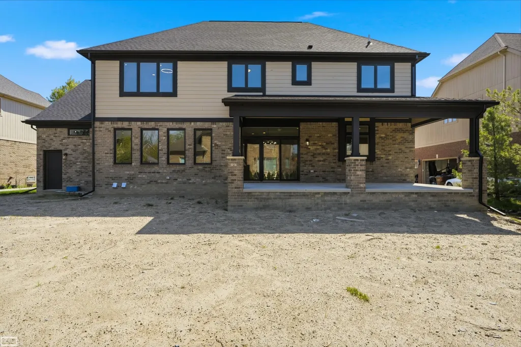 54679 White Pine Lane Shelby Charter Township MI 48315