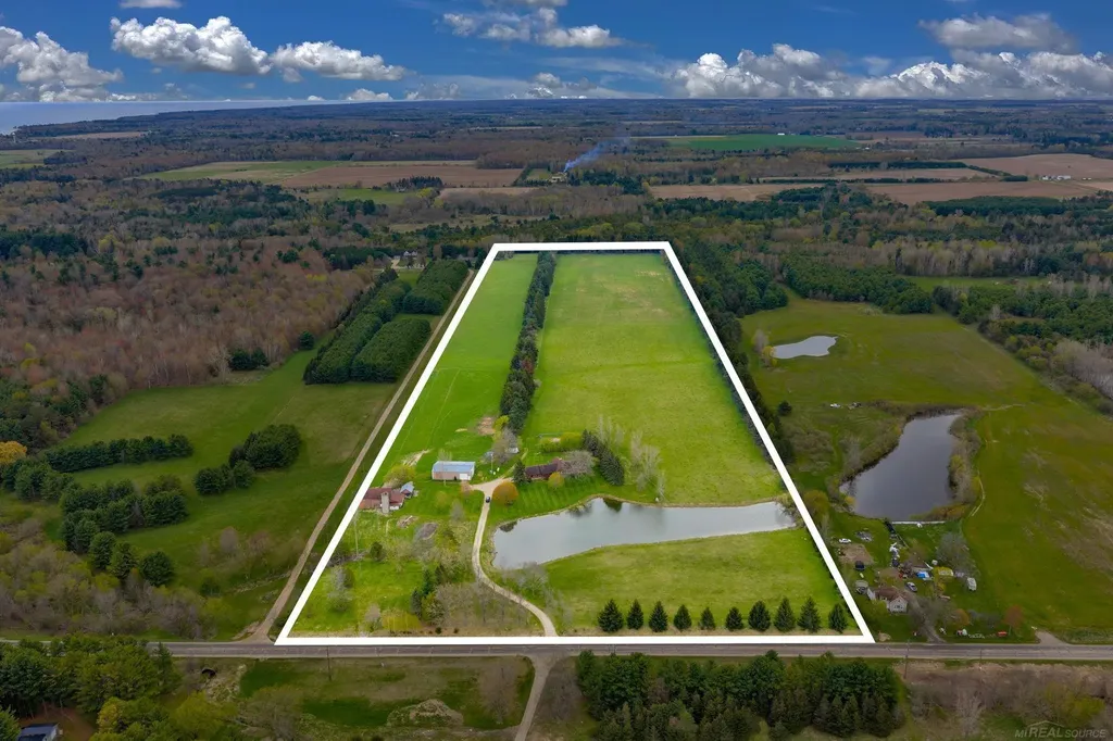 5800 Deckerville Road Forester Township MI 48427