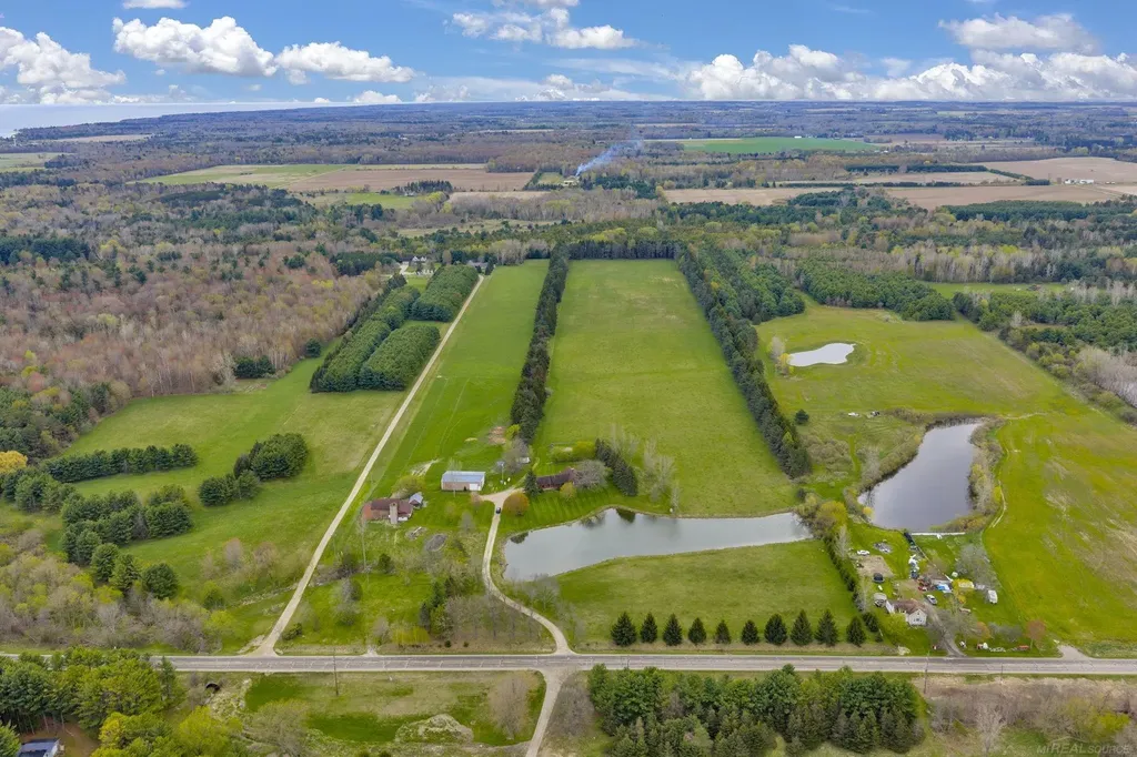 5800 Deckerville Road Forester Township MI 48427