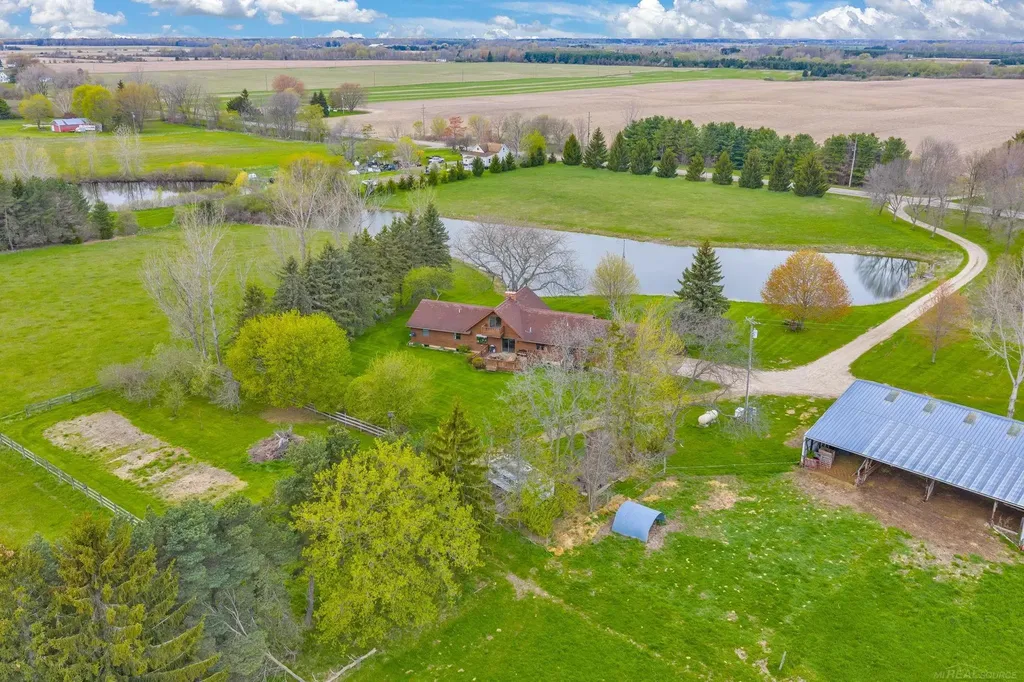 5800 Deckerville Road Forester Township MI 48427