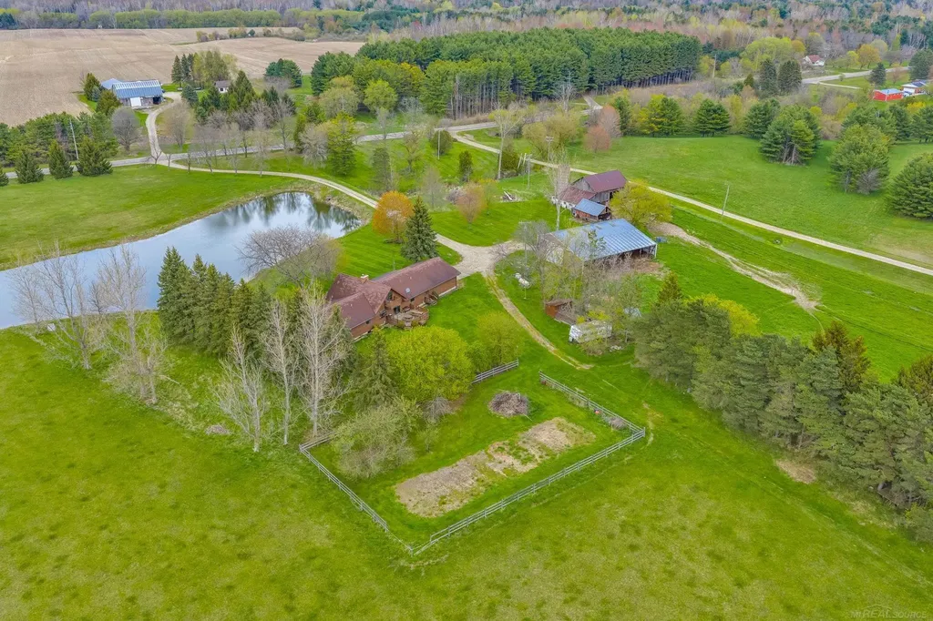 5800 Deckerville Road Forester Township MI 48427