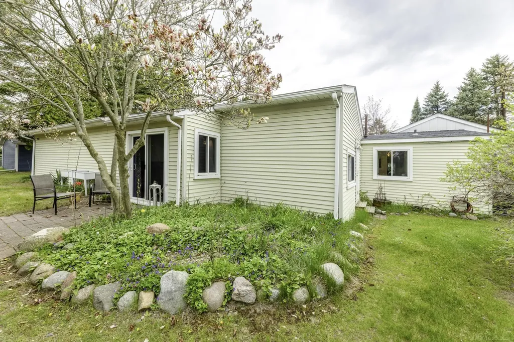 7672 Schroeder Road Worth Township MI 48450