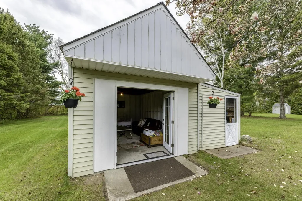 7672 Schroeder Road Worth Township MI 48450