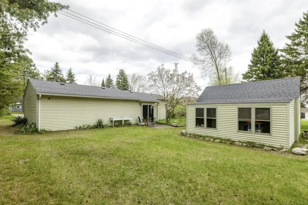 7672 Schroeder Road Worth Township MI 48450
