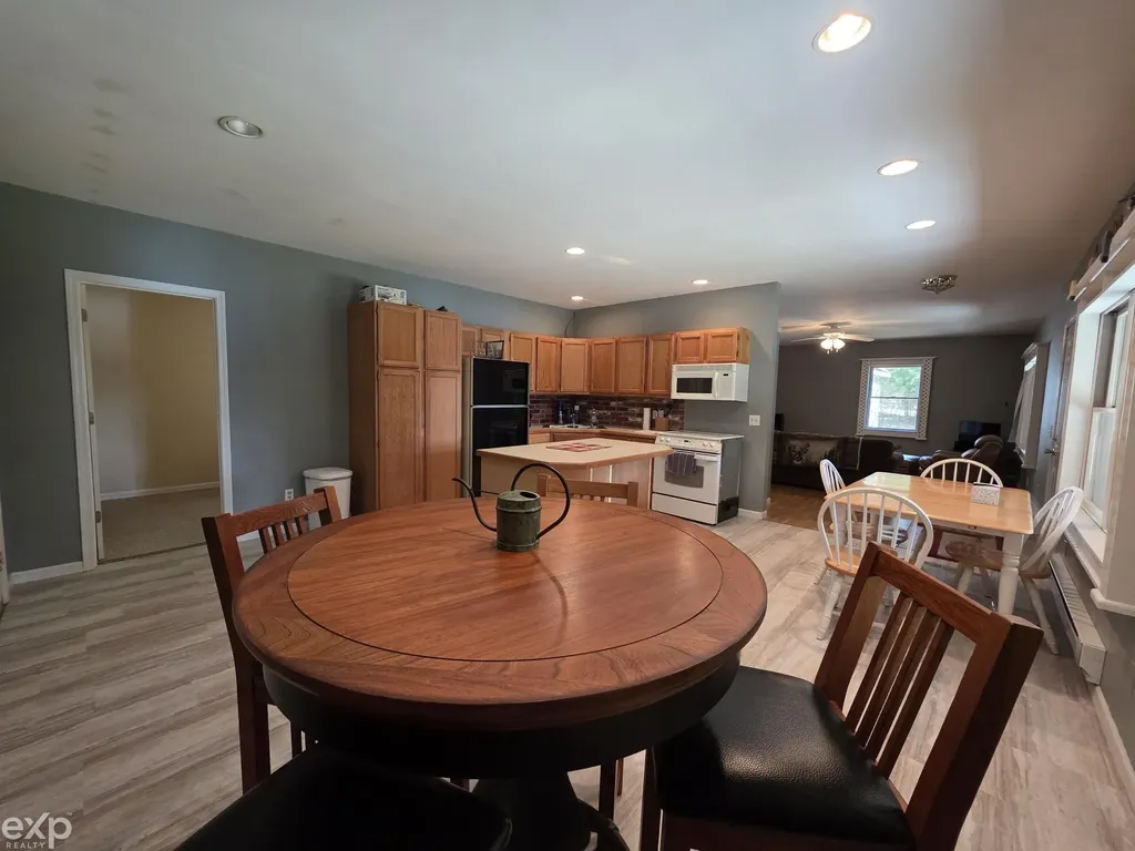 5592 N Bear Lake Trail Rose City City MI 48654
