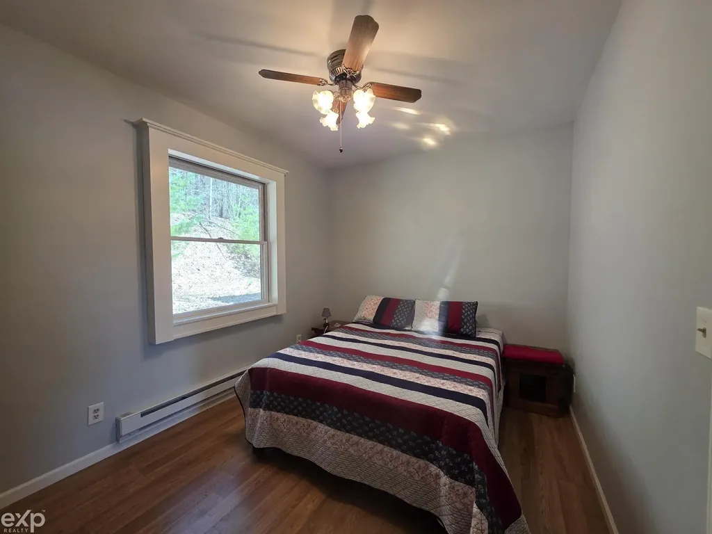 5592 N Bear Lake Trail Rose City City MI 48654