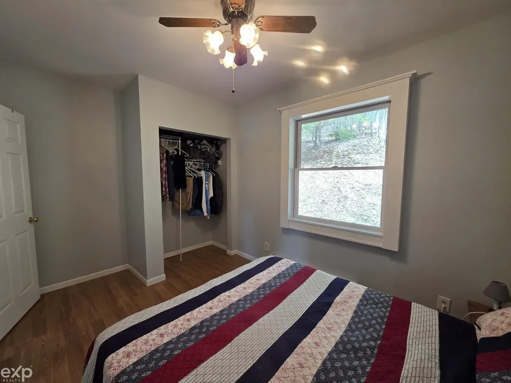 5592 N Bear Lake Trail Rose City City MI 48654